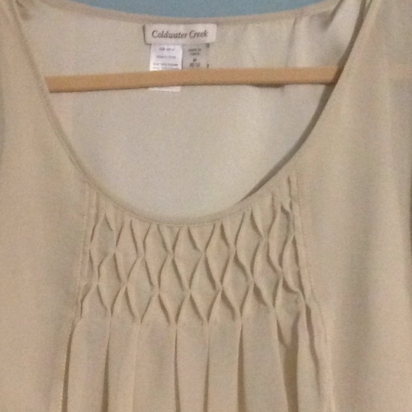 Lovely peasant top - Picture 2 of 4